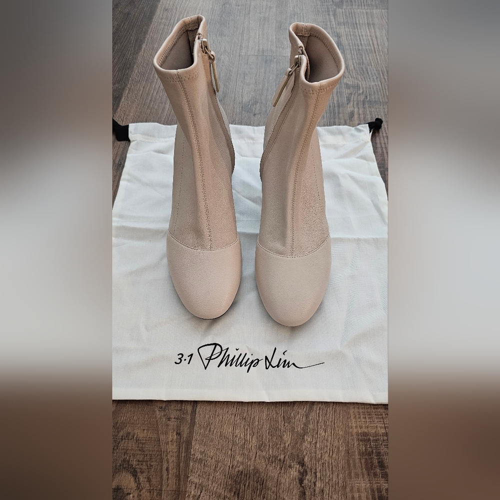 3.1 Philip Lim Grey/Beige Boots sz 39 - new without box - Picture 6 of 6